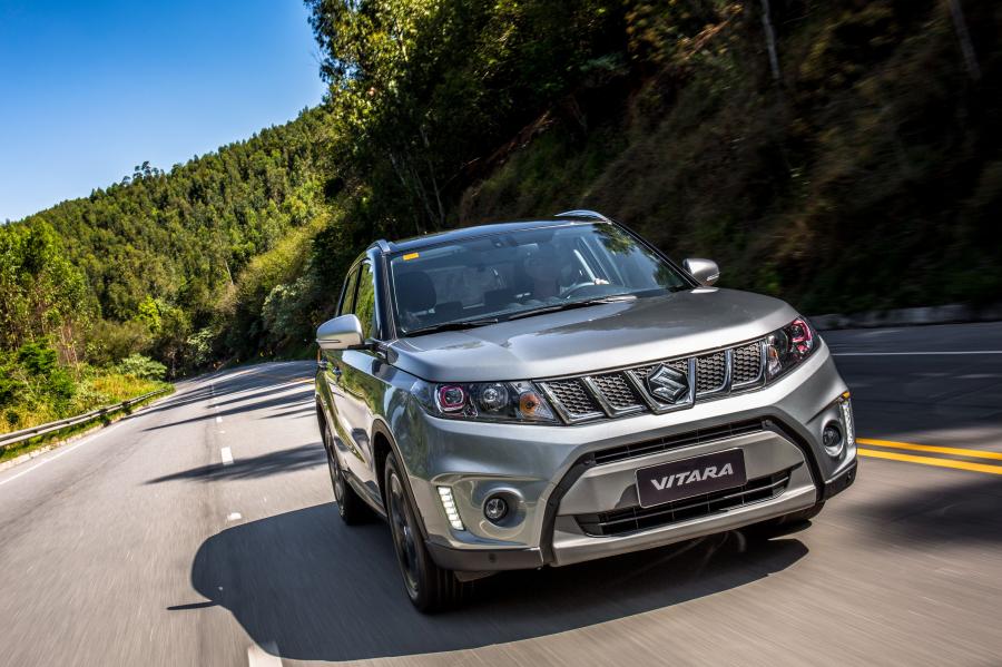  Suzuki Vitara 4SPORT 2016 года  (LA) (фото 12 из 20)